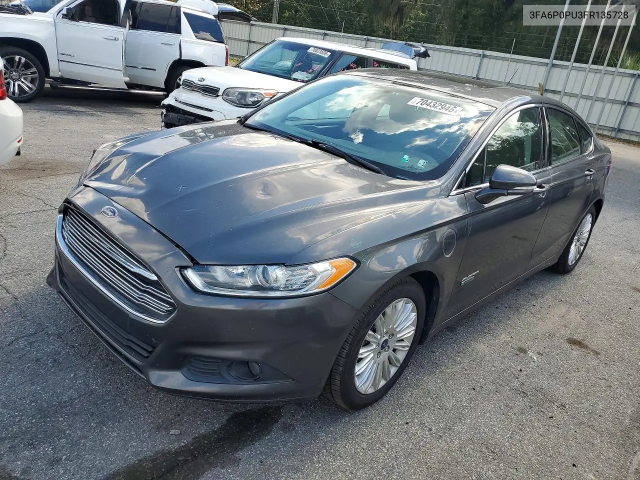 2015 Ford Fusion Se Phev VIN 3FA6P0PU3FR135728 фото 1