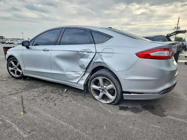 3FA6P0G78GR110982 — 2016 Ford Fusion, фото 2 с аукциона Copart, Задняя часть