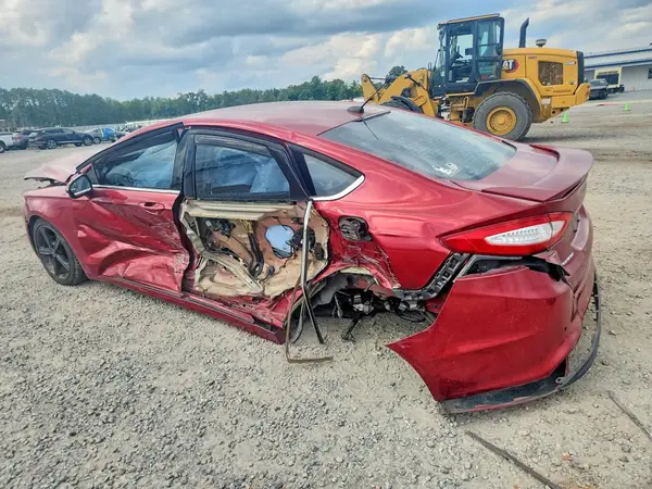 3FA6P0H72GR190245 — 2016 Ford Fusion, фото 2 с аукциона Copart 12.10.2026, Повреждения со всех сторон