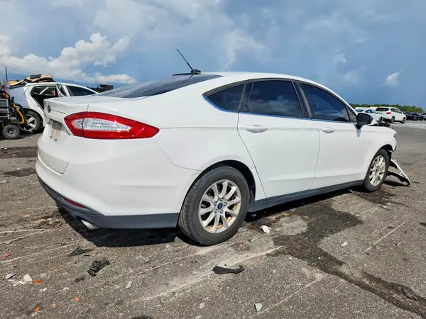 3FA6P0G76GR202513 — 2016 Ford Fusion, фото 3 с аукциона Copart 28.09.2026, Передняя часть