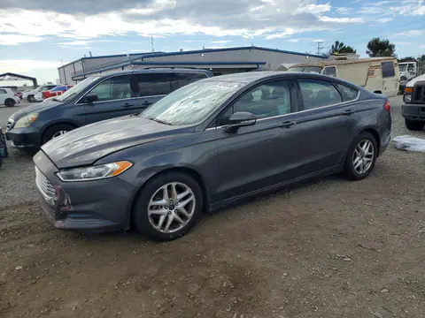 3FA6P0H70GR225638 — 2016 Ford Fusion, Передняя часть (Front End), фото до ремонта