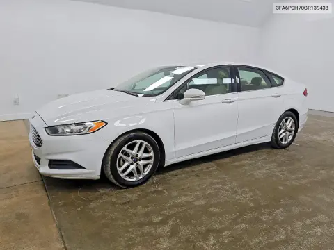 3FA6P0H70GR139438 — 2016 Ford Fusion, Мелкие вмятины и царапины, фото до ремонта