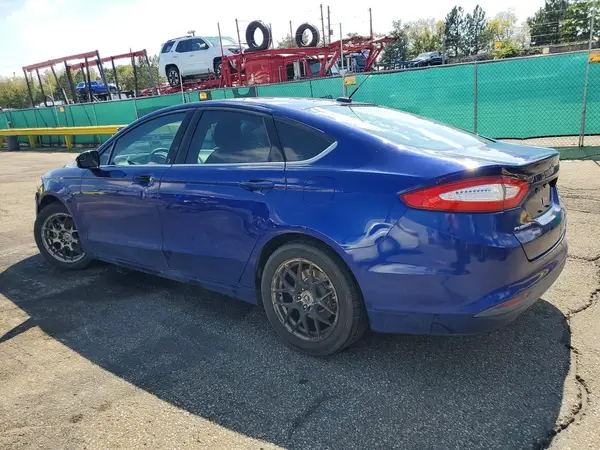 3FA6P0H70GR385728 — 2016 Ford Fusion, фото 2 с аукциона Copart 02.10.2026, Передняя часть
