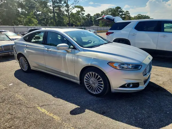 3FA6P0K92GR361313 — 2016 Ford Fusion, фото 4 с аукциона Copart, Задняя часть