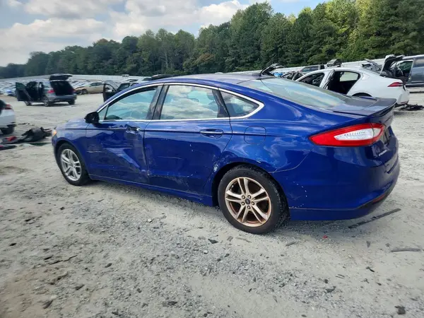 3FA6P0RU9GR127115 — 2016 Ford Fusion, фото 2 с аукциона Copart, Боковая часть