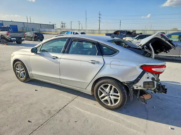 3FA6P0HD5GR388324 — 2016 Ford Fusion, фото 2 с аукциона Copart, Задняя часть