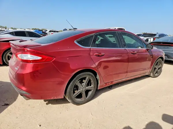 3FA6P0HD5GR113732 — 2016 Ford Fusion, фото 3 с аукциона Copart 03.10.2026, Мелкие вмятины и царапины