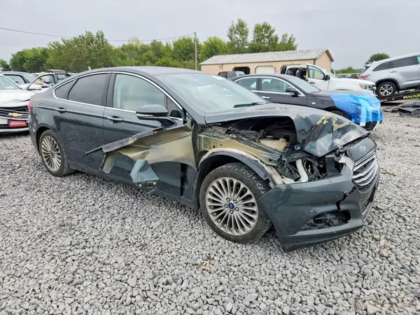 3FA6P0K94GR192153 — 2016 Ford Fusion, фото 4 с аукциона Copart, Передняя часть