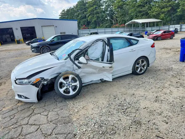 3FA6P0G73GR337738 — 2016 Ford Fusion, Боковая часть (Side), фото до ремонта