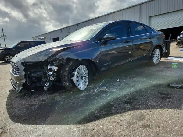 3FA6P0UU0GR338064 — 2016 Ford Fusion, Передняя часть (Front End), фото до ремонта