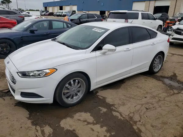 1FA6P0H77G5117889 — 2016 Ford Fusion, Задняя часть (Rear End), фото до ремонта