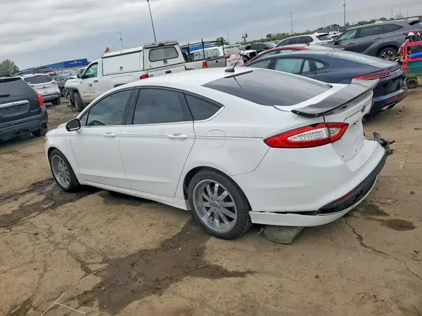 1FA6P0H77G5117889 — 2016 Ford Fusion, фото 2 с аукциона Copart 25.09.2026, Задняя часть