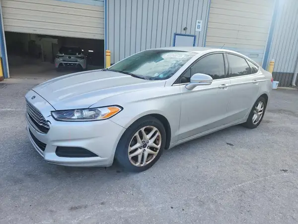 3FA6P0H71GR237202 — 2016 Ford Fusion, Боковая часть (Side), фото до ремонта