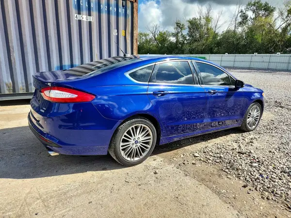 3FA6P0HD3GR256131 — 2016 Ford Fusion, фото 3 с аукциона Copart 28.09.2026, Задняя часть