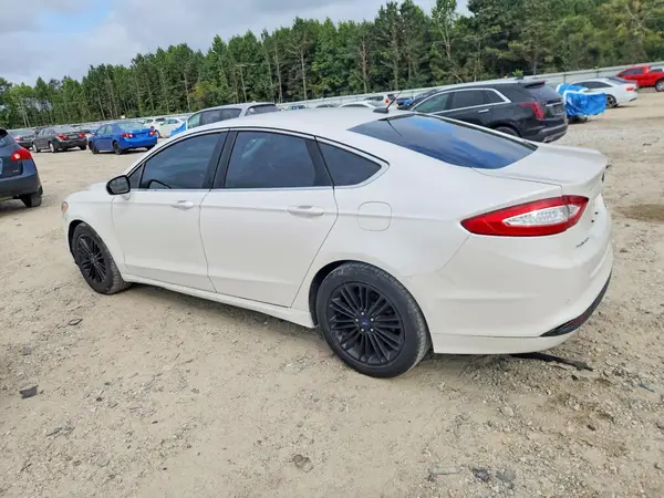 3FA6P0HD0GR272545 — 2016 Ford Fusion, фото 2 с аукциона Copart 06.10.2026, Задняя часть