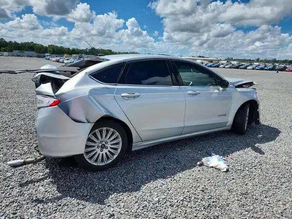 3FA6P0LU2GR311630 — 2016 Ford Fusion, фото 3 с аукциона Copart 30.09.2026, Задняя часть