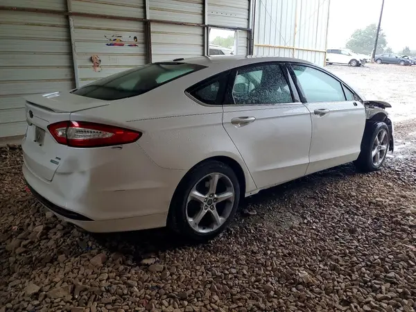 3FA6P0HDXGR361958 — 2016 Ford Fusion, фото 3 с аукциона Copart 12.10.2026, Передняя часть