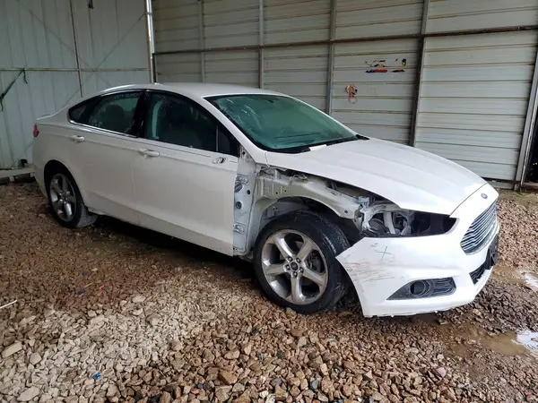 3FA6P0HDXGR361958 — 2016 Ford Fusion, фото 4 с аукциона Copart 12.10.2026, Передняя часть