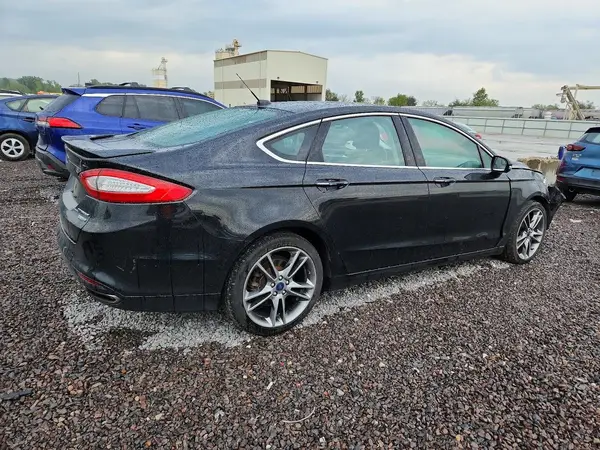 3FA6P0D94GR222779 — 2016 Ford Fusion, фото 3 с аукциона Copart, Передняя часть