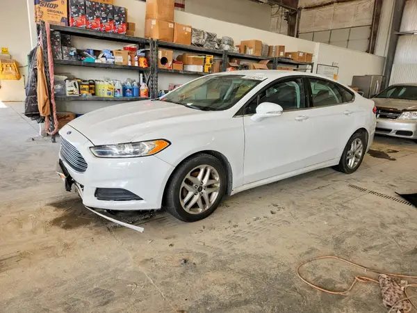 3FA6P0H76GR396393 Ford Fusion 2016 — повреждение Передняя часть, фото до ремонта