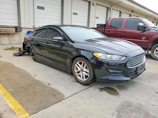 1FA6P0H74G5131992 — 2016 Ford Fusion, фото 4 с аукциона Copart 12.10.2026, Задняя часть