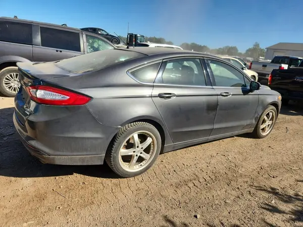 3FA6P0HD2GR381783 — 2016 Ford Fusion, фото 3 с аукциона Copart 11.10.2026, Передняя часть