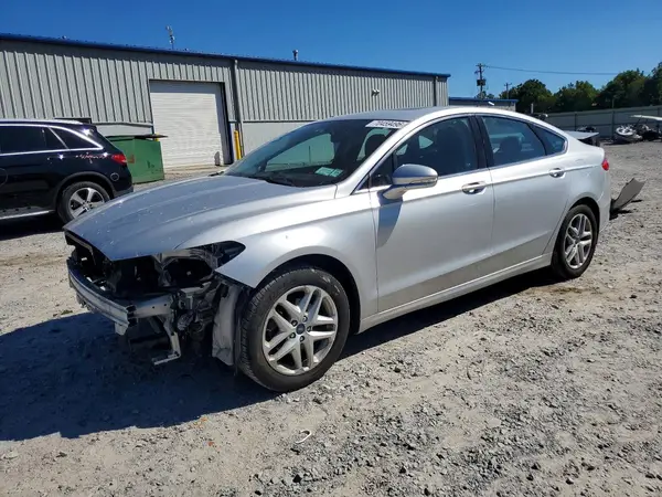 1FA6P0HD8G5128339 — 2016 Ford Fusion, Передняя часть (Front End), фото до ремонта
