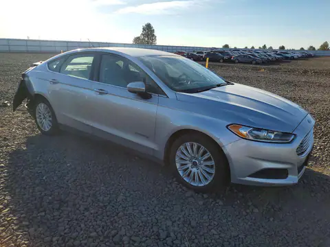 3FA6P0UU9GR178928 — 2016 Ford Fusion, фото 4 с аукциона Copart 14.10.2026, Задняя часть