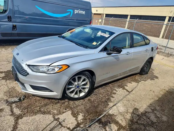3FA6P0LU8HR385782 — 2017 Ford Fusion, Боковая часть (Side), фото до ремонта