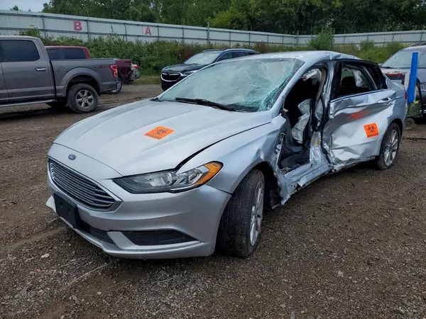 3FA6P0LU0HR187973 — 2017 Ford Fusion, Боковая часть (Side), фото до ремонта