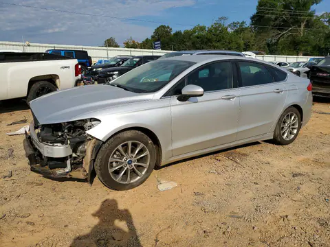 3FA6P0HD3HR309993 — 2017 Ford Fusion, Передняя часть (Front End), фото до ремонта
