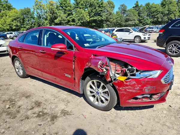 3FA6P0PUXHR303612 — 2017 Ford Fusion, фото 4 с аукциона Copart, Передняя часть