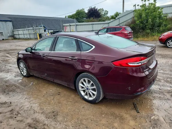 3FA6P0HD4HR372875 — 2017 Ford Fusion, фото 2 с аукциона Copart, Механические повреждения