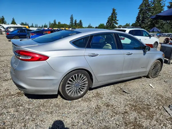3FA6P0RU2HR267640 — 2017 Ford Fusion, фото 3 с аукциона Copart 30.09.2026, Боковая часть