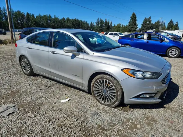 3FA6P0RU2HR267640 — 2017 Ford Fusion, фото 4 с аукциона Copart 30.09.2026, Боковая часть