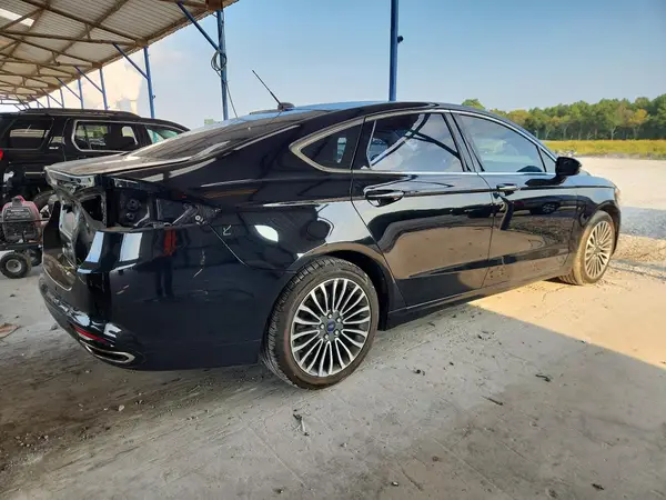3FA6P0H99HR201194 — 2017 Ford Fusion, фото 3 с аукциона Copart, Задняя часть