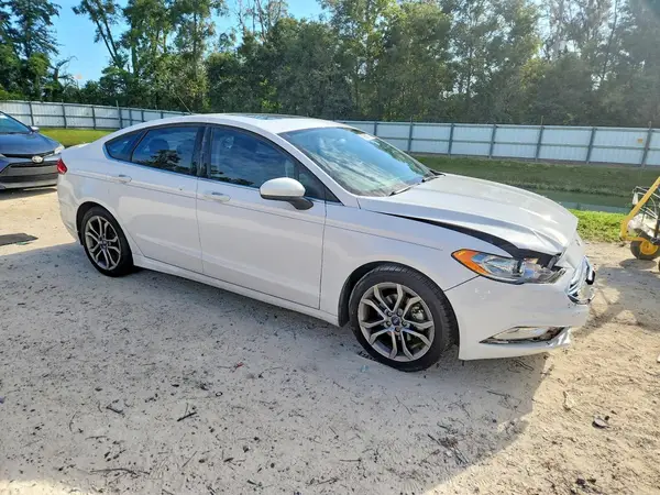 3FA6P0LU2HR393179 — 2017 Ford Fusion, фото 4 с аукциона Copart 06.10.2026, Передняя часть