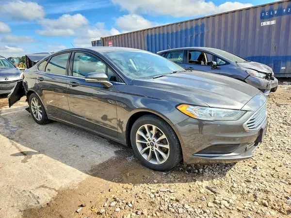 3FA6P0HD6HR129648 — 2017 Ford Fusion, фото 4 с аукциона Copart 05.10.2026, Задняя часть