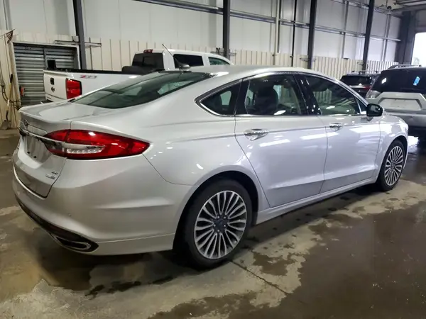 3FA6P0T93HR388388 — 2017 Ford Fusion, фото 3 с аукциона Copart, Передняя часть