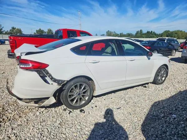 3FA6P0H78HR317159 — 2017 Ford Fusion, фото 3 с аукциона Copart, Задняя часть