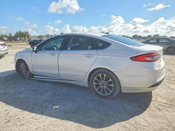 3FA6P0H78HR281893 — 2017 Ford Fusion, фото 2 с аукциона Copart 01.10.2026, Боковая часть