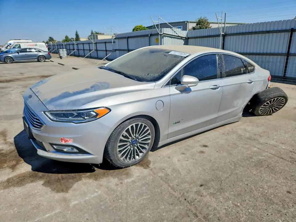 2017 Ford Fusion VIN 3FA6P0PU2HR329380 фото 1