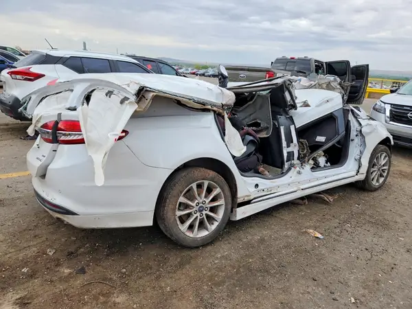 3FA6P0LU3HR408787 — 2017 Ford Fusion, фото 3 с аукциона Copart, Опрокидывание