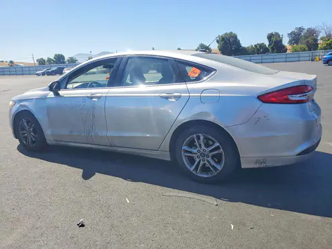 2018 Ford Fusion VIN 3FA6P0H76JR261051 фото 2