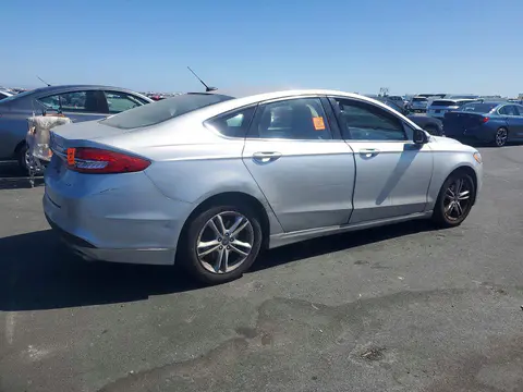 2018 Ford Fusion VIN 3FA6P0H76JR261051 фото 3