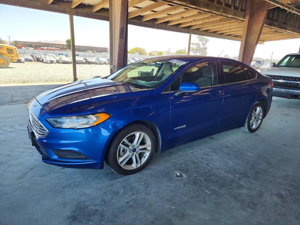 2018 Ford Fusion VIN 3FA6P0UU8JR156216 фото 1