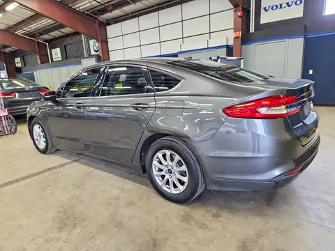 2018 Ford Fusion VIN 3FA6P0G75JR227006 фото 2