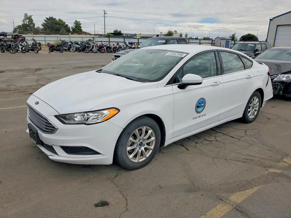 2018 Ford Fusion VIN 3FA6P0G77JR253865 фото 1