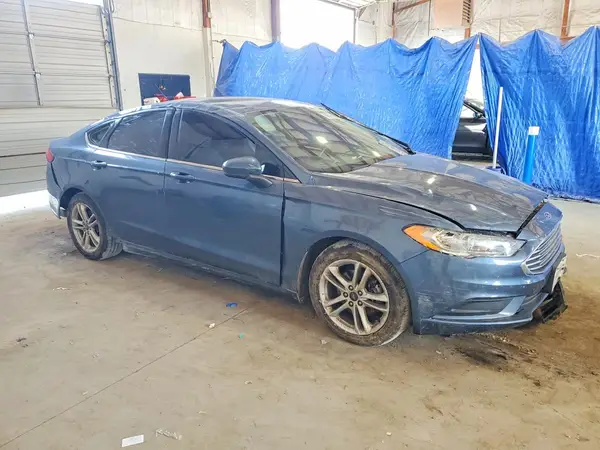 3FA6P0H70JR125675 — 2018 Ford Fusion, фото 4 с аукциона Copart, Передняя часть