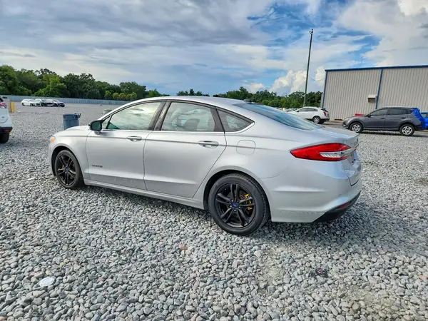 3FA6P0LU3JR221264 — 2018 Ford Fusion, фото 2 с аукциона Copart, Мелкие вмятины и царапины